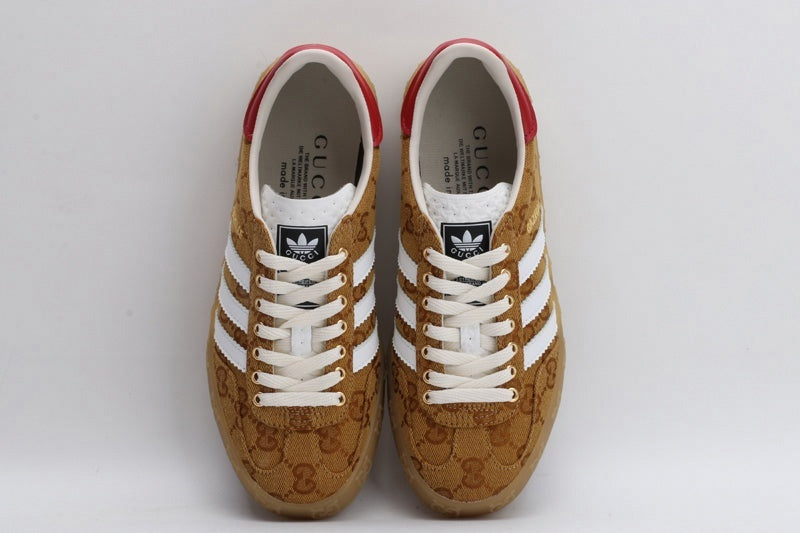 StrideLuxe® – Exclusive Heritage Fusion Low Sneaker