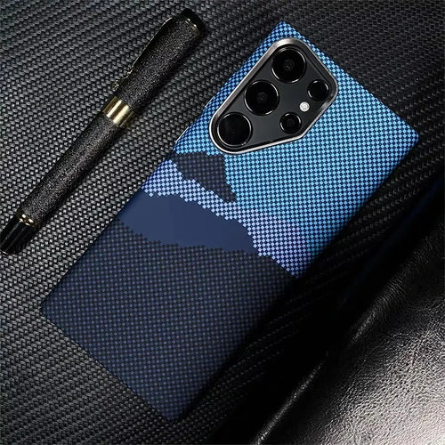 Trendy Carbon Fiber MagSafe Case for Samsung Galaxy S25 Ultra - Shockproof & Wireless Charging Compatible