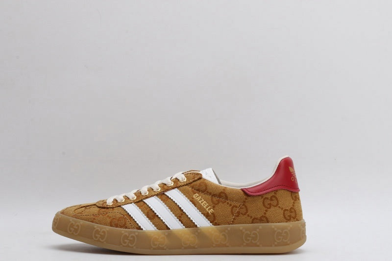 StrideLuxe® – Exclusive Heritage Fusion Low Sneaker