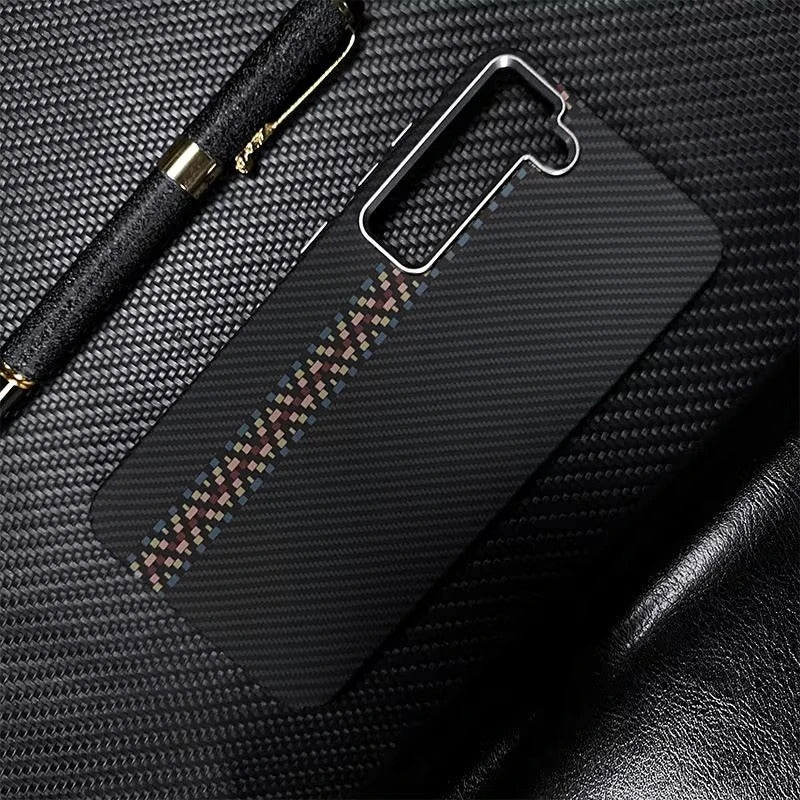 Trendy Carbon Fiber MagSafe Case for Samsung Galaxy S25 Ultra - Shockproof & Wireless Charging Compatible