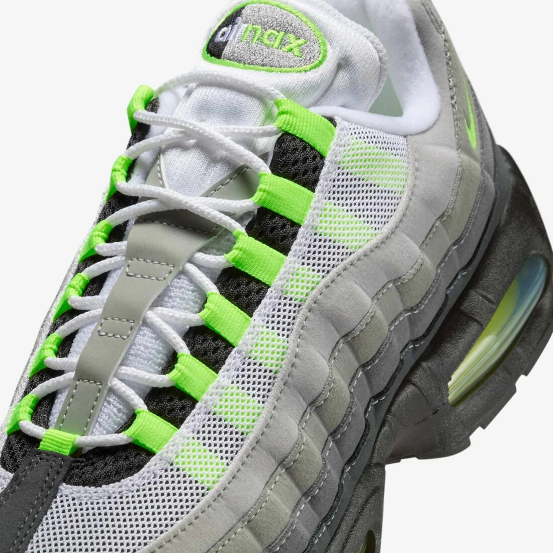 VoltWave® – Neon Gradient Air Mesh Runner